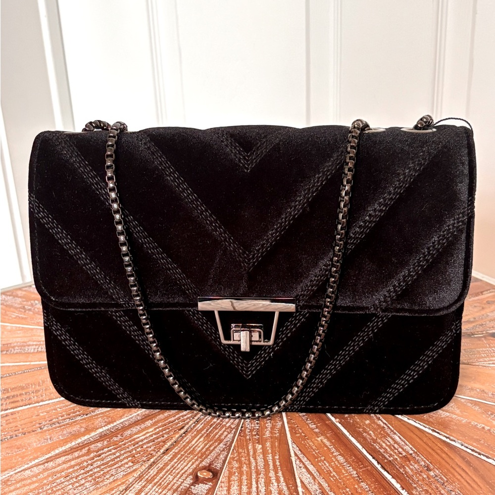 NWT Nasty Gal Elegant Black Velvet Chain Medium Shoulder Bag